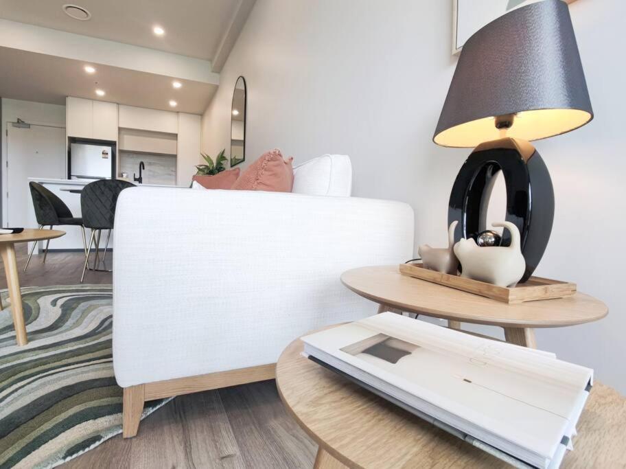 Brand New Stylish 2Br Apartment- Free Parking أوكلاند المظهر الخارجي الصورة